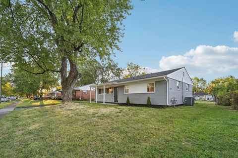 Tiny photo for 3955 E Fulton Street, Columbus, OH 43227 (MLS # 225037391)