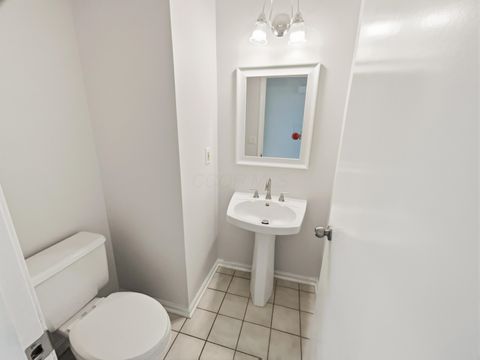 Tiny photo for 4517 Clayburn Drive W, Grove City, OH 43123 (MLS # 225041013)