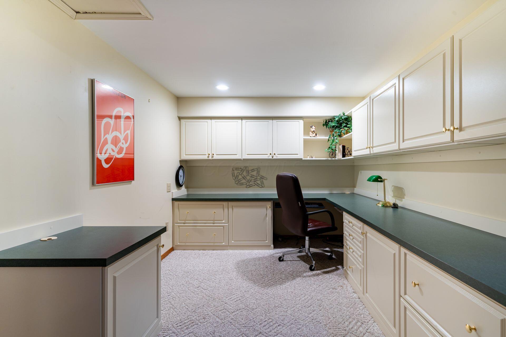 159 Baranof, Westerville, Ohio image 36