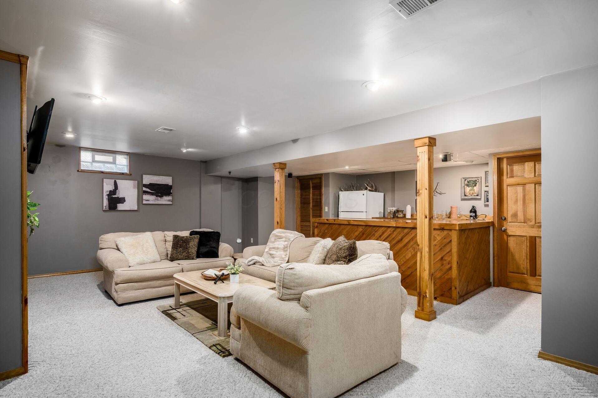 159 Baranof, Westerville, Ohio image 34