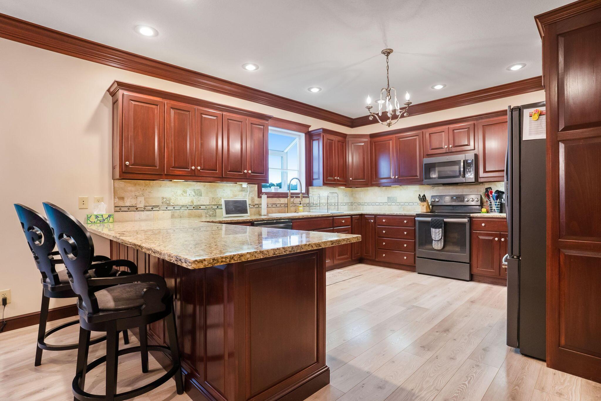 2272 Flagstick Drive, Marion, Ohio image 6