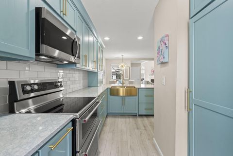 Tiny photo for 3651 Colonial Drive, Hilliard, OH 43026 (MLS # 225044736)