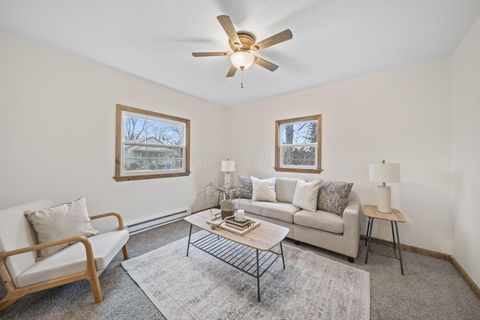 Tiny photo for 623 Glencroft Avenue, Chillicothe, OH 45601 (MLS # 225046283)