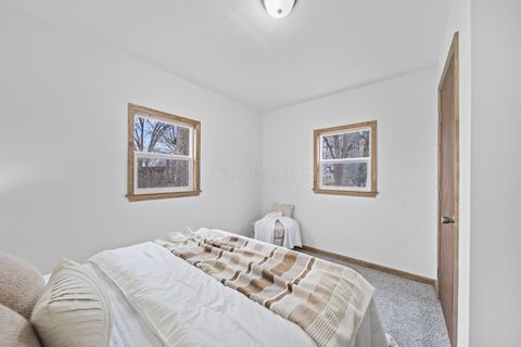 Tiny photo for 623 Glencroft Avenue, Chillicothe, OH 45601 (MLS # 225046283)