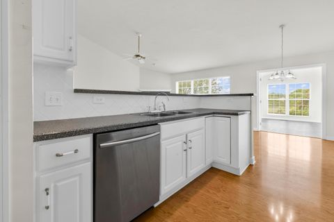 Tiny photo for 1010 Laketree Court E, Westerville, OH 43081 (MLS # 226019066)
