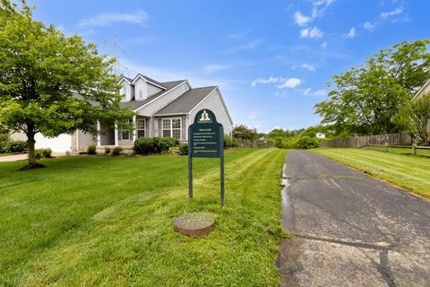 Tiny photo for 1010 Laketree Court E, Westerville, OH 43081 (MLS # 226019066)