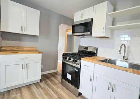 Tiny photo for 1739 Linwood Avenue, Columbus, OH 43207 (MLS # 225044791)