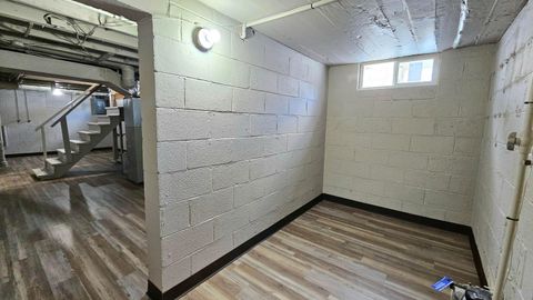 Tiny photo for 1739 Linwood Avenue, Columbus, OH 43207 (MLS # 225044791)