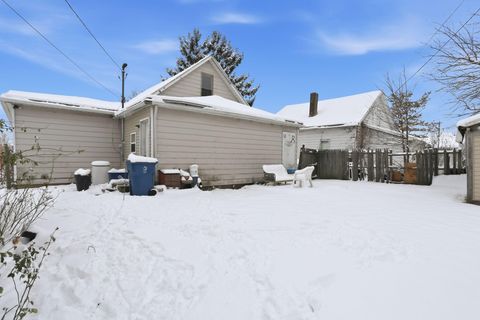 Tiny photo for 614 Garfield Avenue, Bellefontaine, OH 43311 (MLS # 225045453)