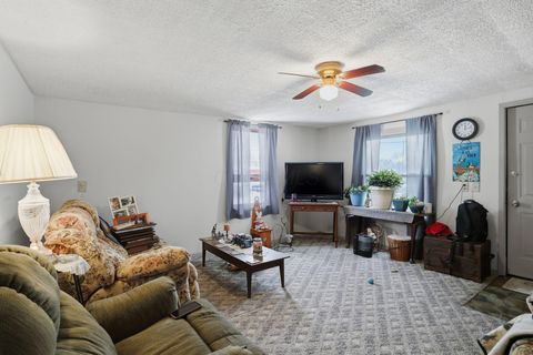 Tiny photo for 614 Garfield Avenue, Bellefontaine, OH 43311 (MLS # 225045453)