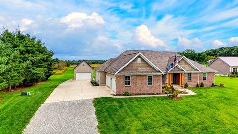 Tiny photo for 1628 Pickerington Road NW, Carroll, OH 43112 (MLS # 226036530)