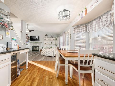 Tiny photo for 6008 Wexford Park Drive, Columbus, OH 43228 (MLS # 226000777)