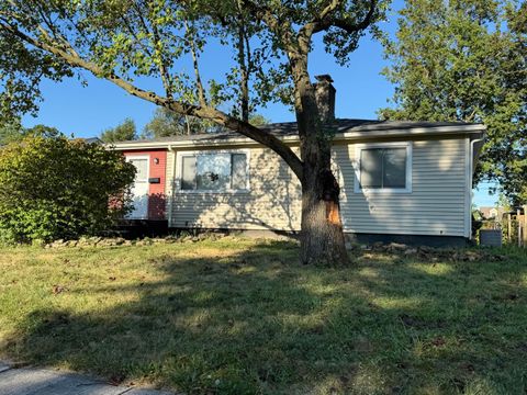 Photo of 4277 Beechgrove Drive, Grove City, OH 43123 (MLS # 225032207)