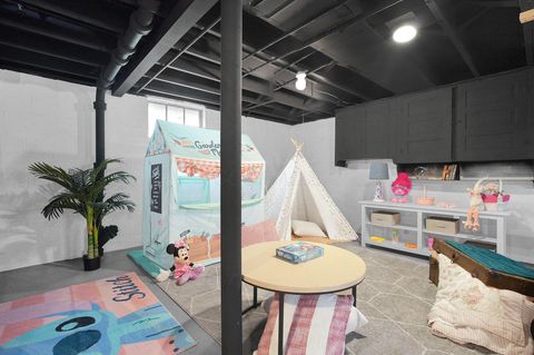 Tiny photo for 1560 Garling Avenue, Columbus, OH 43223 (MLS # 226000524)