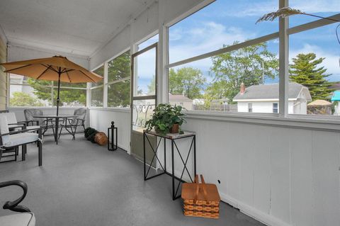 Tiny photo for 1560 Garling Avenue, Columbus, OH 43223 (MLS # 226000524)