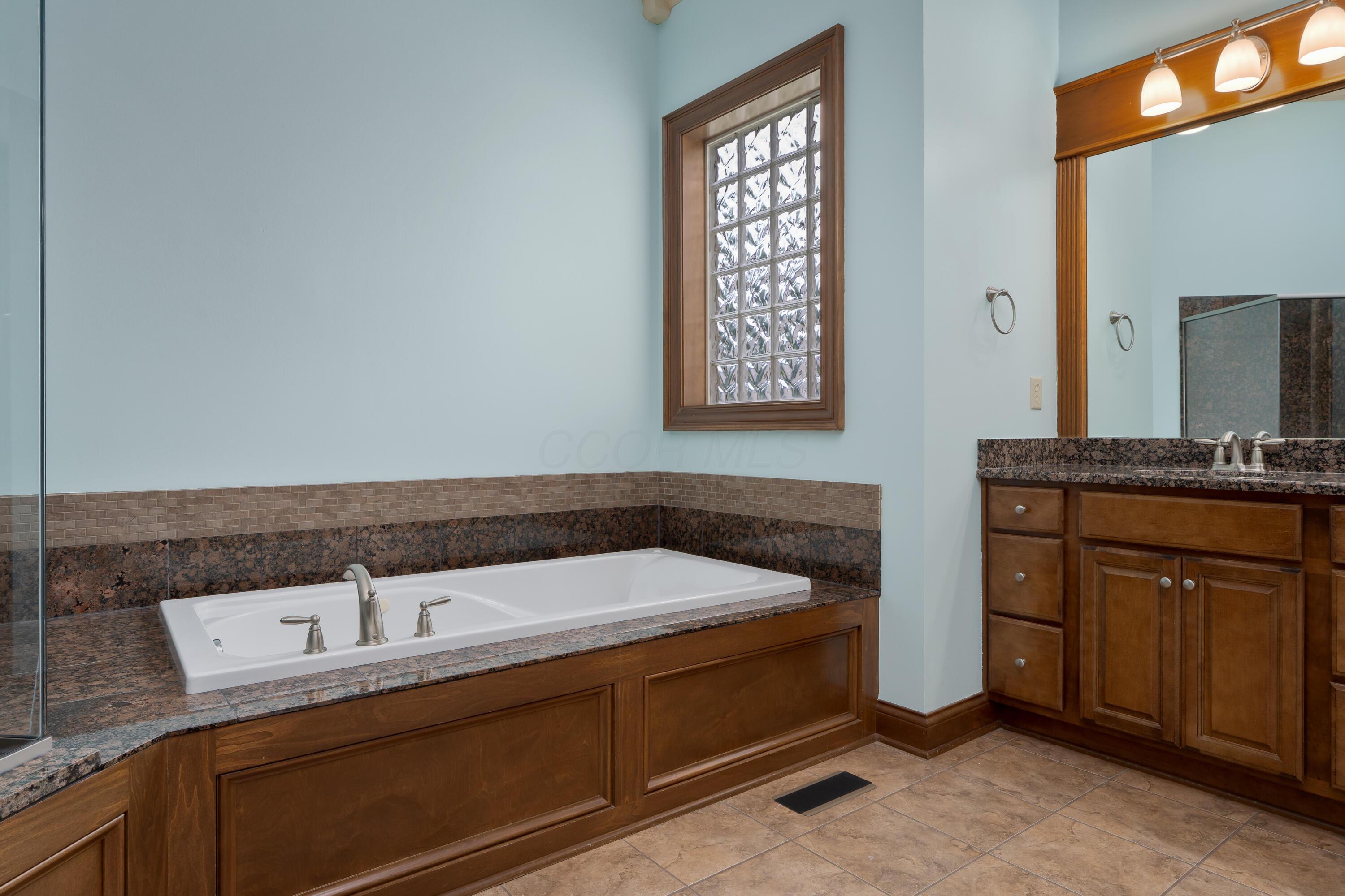 Galena, Ohio 43021, United States, 4 Bedrooms Bedrooms, ,4 BathroomsBathrooms,Residential,Coming Soon,134848