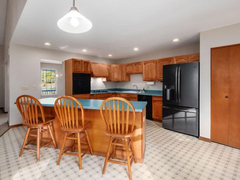 Tiny photo for 640 Curve Road, Delaware, OH 43015 (MLS # 225036471)