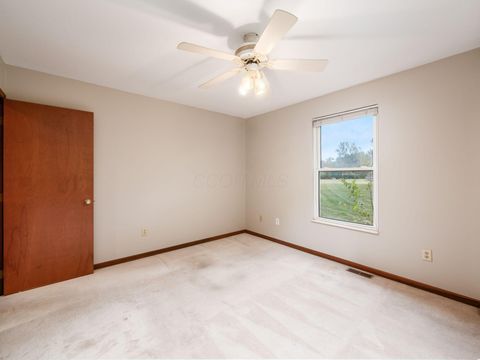 Tiny photo for 640 Curve Road, Delaware, OH 43015 (MLS # 225036471)