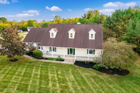 Tiny photo for 640 Curve Road, Delaware, OH 43015 (MLS # 225036471)