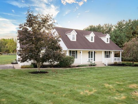 Tiny photo for 640 Curve Road, Delaware, OH 43015 (MLS # 225036471)