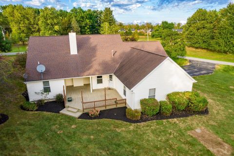 Tiny photo for 640 Curve Road, Delaware, OH 43015 (MLS # 225036471)