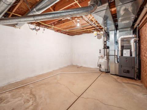 Tiny photo for 640 Curve Road, Delaware, OH 43015 (MLS # 225036471)
