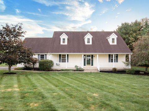 Tiny photo for 640 Curve Road, Delaware, OH 43015 (MLS # 225036471)