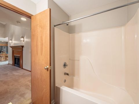 Tiny photo for 640 Curve Road, Delaware, OH 43015 (MLS # 225036471)
