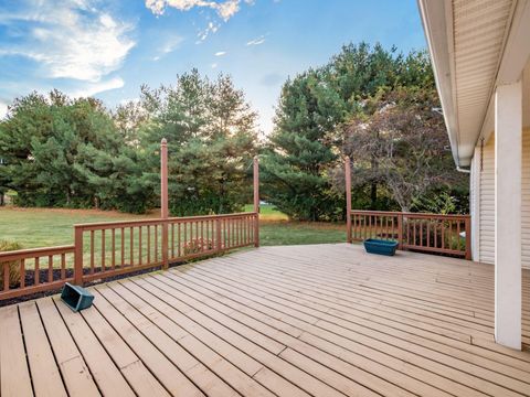 Tiny photo for 640 Curve Road, Delaware, OH 43015 (MLS # 225036471)