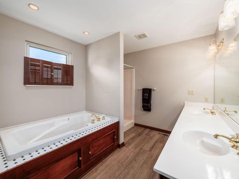 Tiny photo for 640 Curve Road, Delaware, OH 43015 (MLS # 225036471)