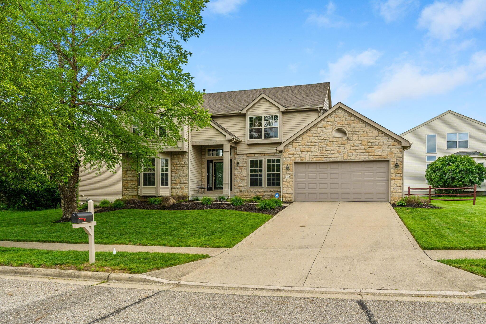 8138 Reynoldswood Drive, Reynoldsburg, Ohio image 2