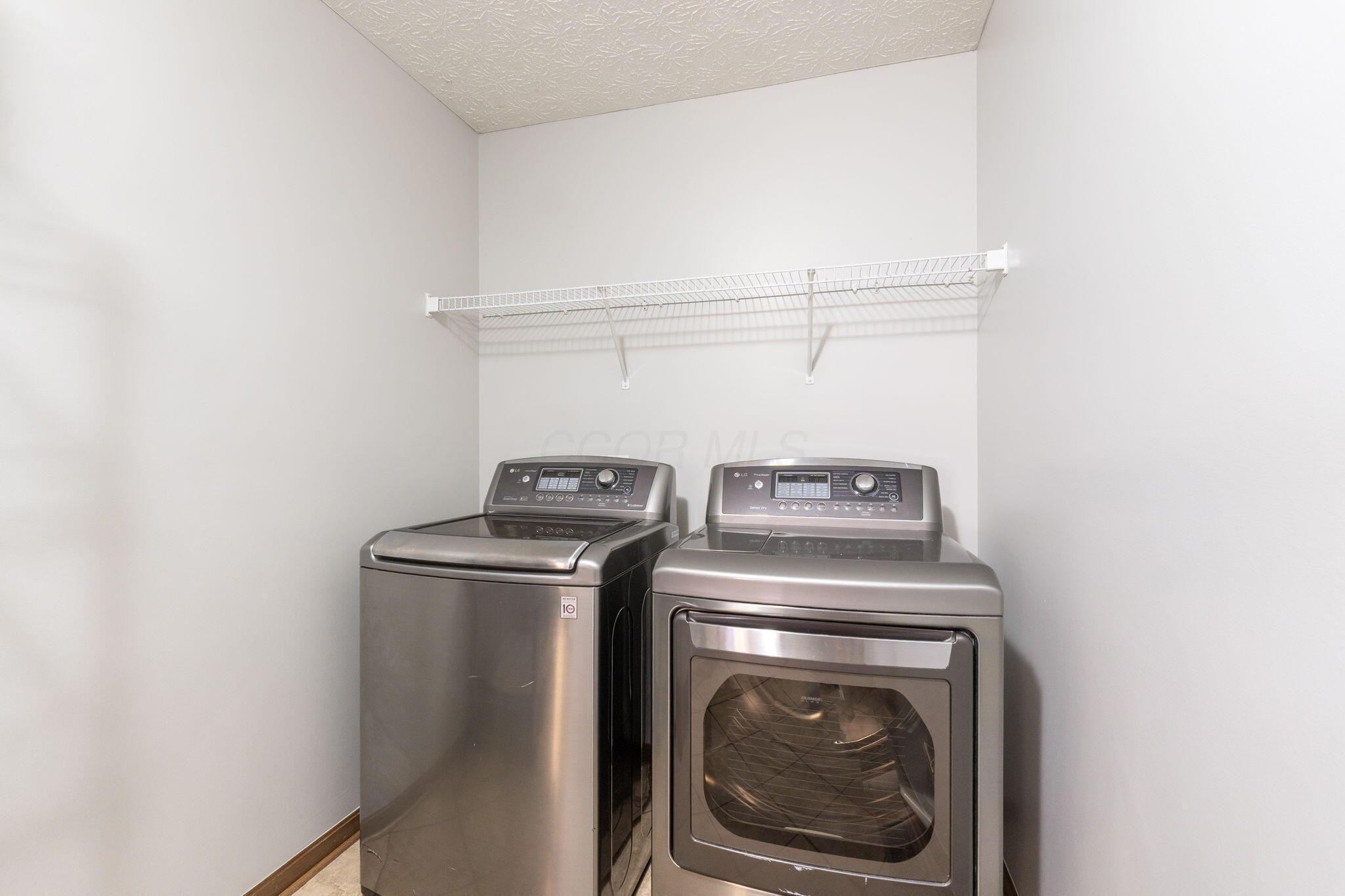 8138 Reynoldswood Drive, Reynoldsburg, Ohio image 28