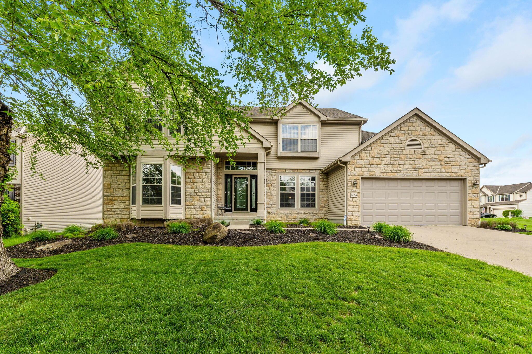8138 Reynoldswood Drive, Reynoldsburg, Ohio image 1