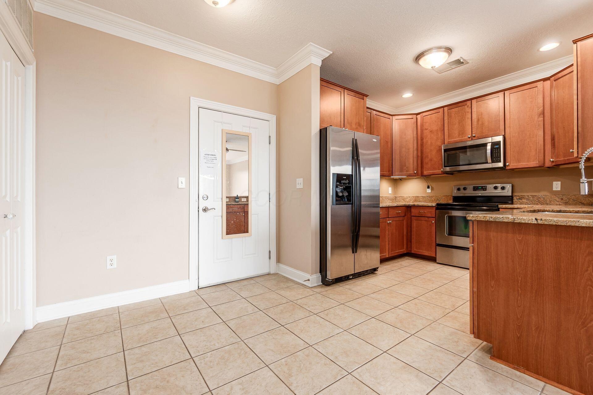 539 W 1st Avenue #308, Columbus, Ohio image 8