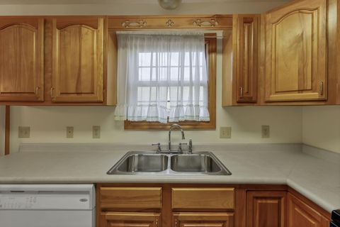 Tiny photo for 135 Carlin Drive, Logan, OH 43138 (MLS # 226002396)