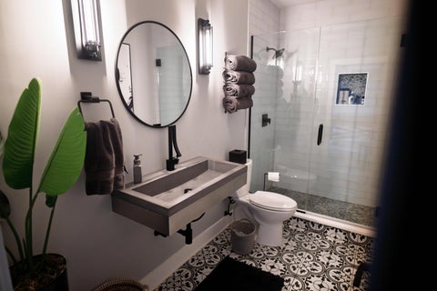 Tiny photo for 1404 Guilford Road, Delaware, OH 43015 (MLS # 226033884)