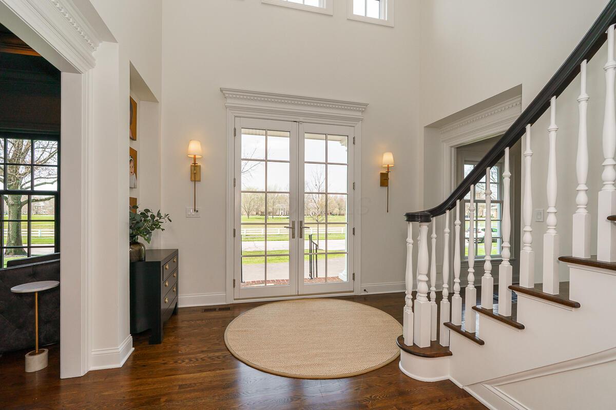 4945 Yantis Drive, New Albany, Ohio image 8