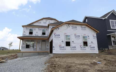 Photo of 3928 Maize View Drive, Powell, OH 43065 (MLS # 226027364)