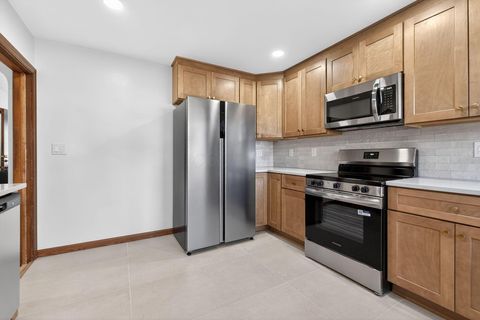 Tiny photo for 3086 Bremen Street, Columbus, OH 43224 (MLS # 226002377)