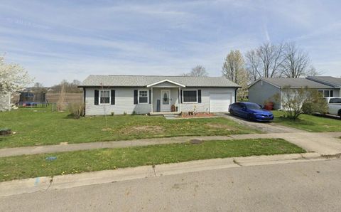 Photo of 104 Channing Drive, London, OH 43140 (MLS # 226004052)