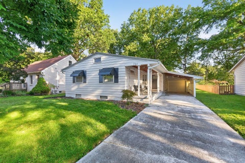 Photo of 750 W 8th Street, Marysville, OH 43040 (MLS # 226035233)