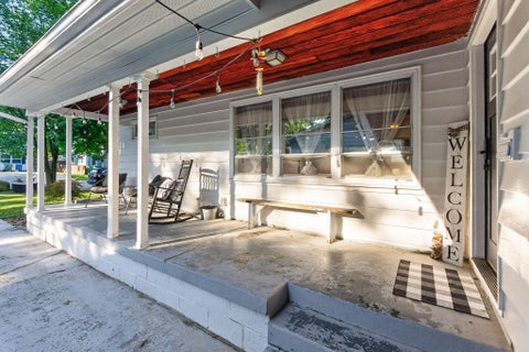 Tiny photo for 750 W 8th Street, Marysville, OH 43040 (MLS # 226035233)