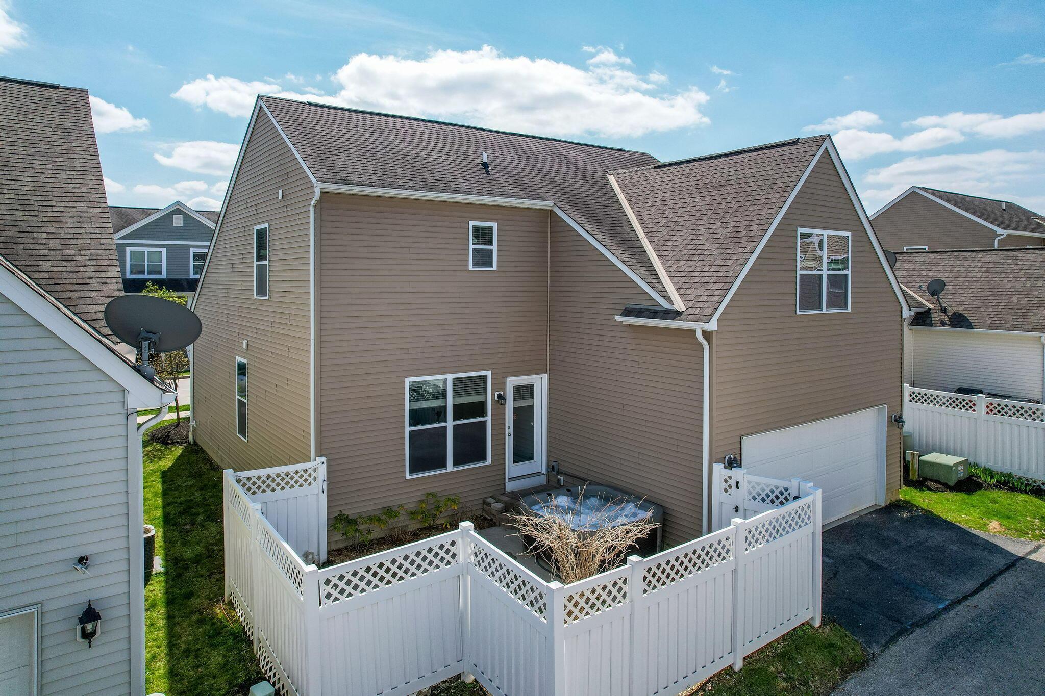 4507 Snowy Meadow Drive, Grove City, Ohio image 43