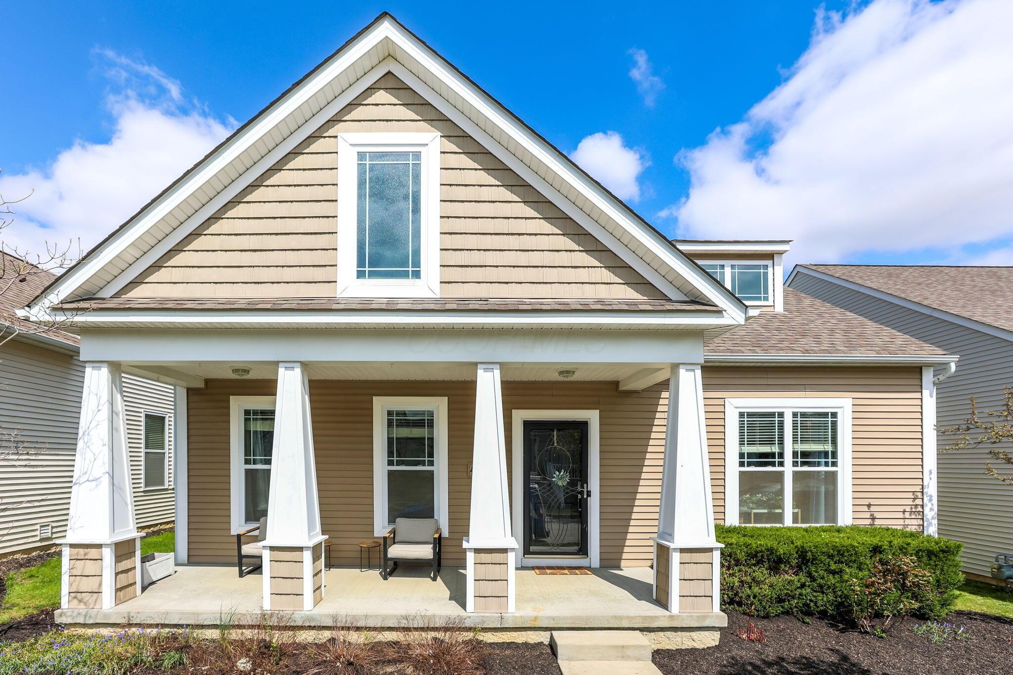 4507 Snowy Meadow Drive, Grove City, Ohio image 2