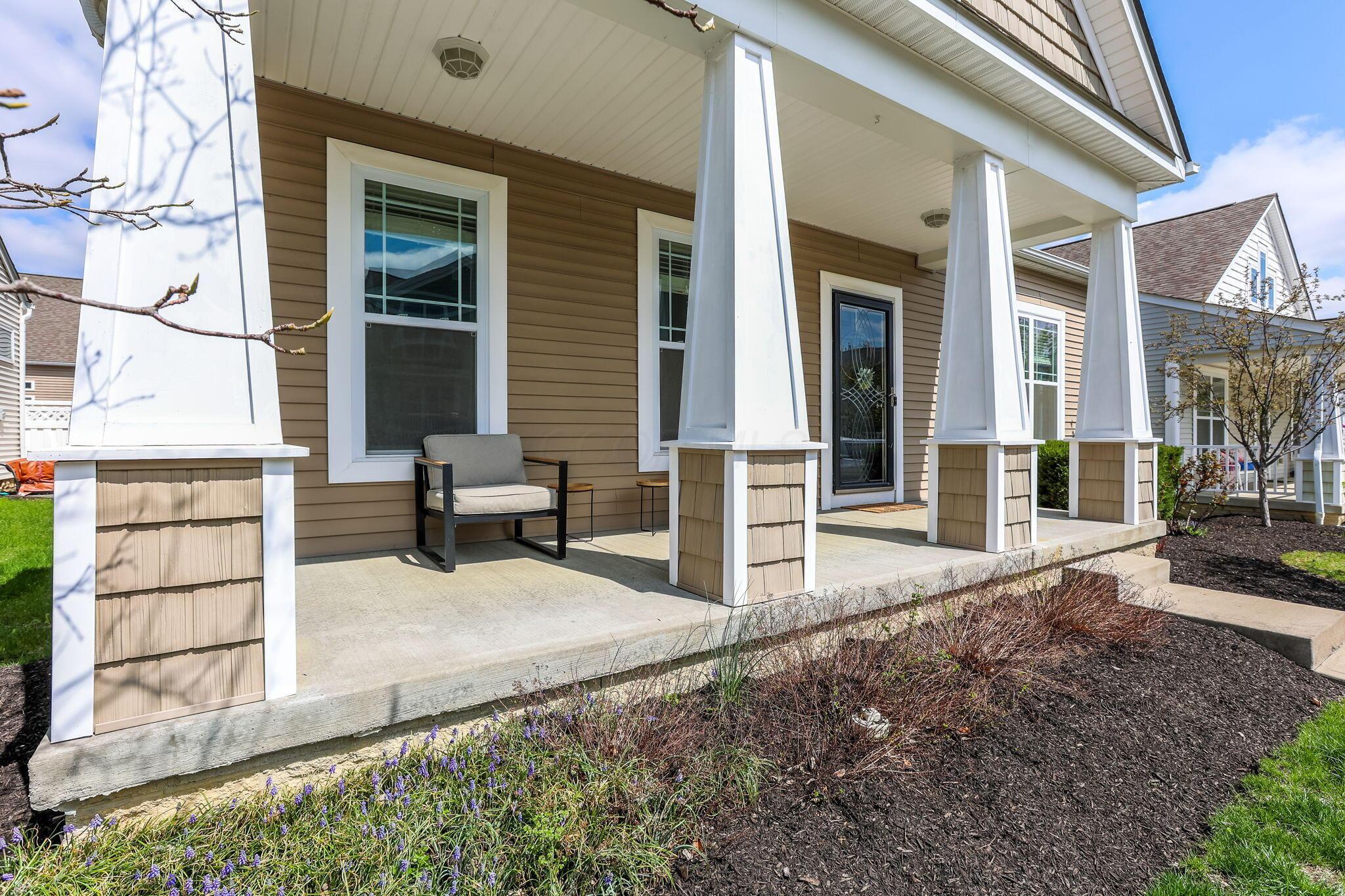 4507 Snowy Meadow Drive, Grove City, Ohio image 5
