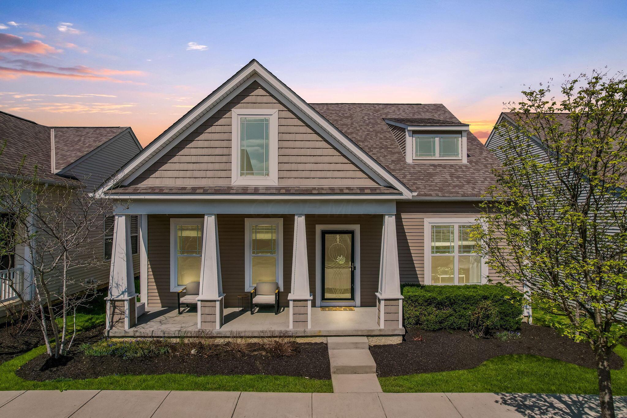 4507 Snowy Meadow Drive, Grove City, Ohio image 1