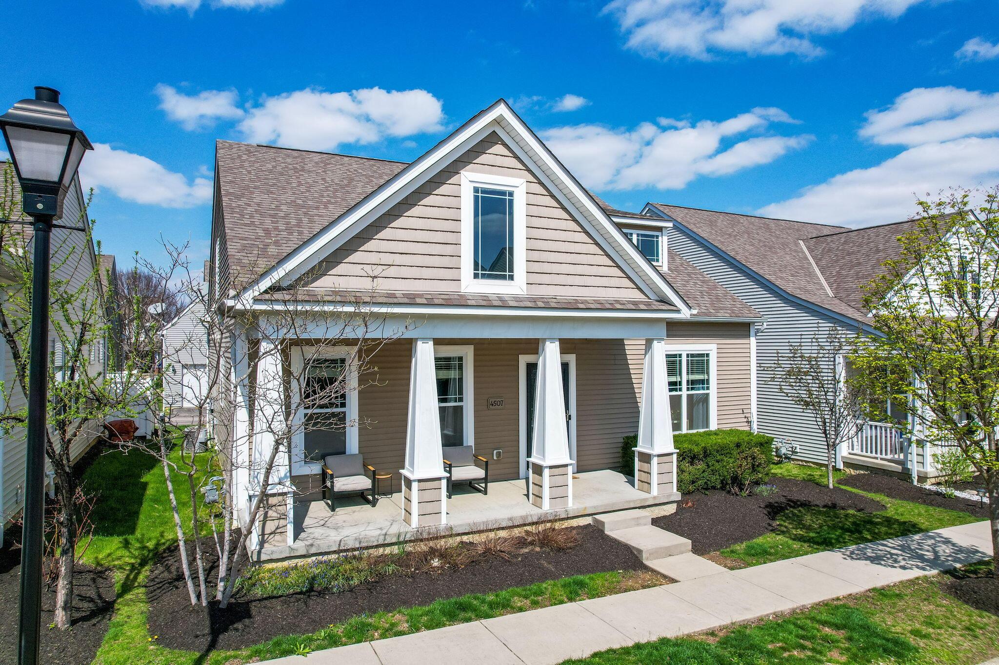 4507 Snowy Meadow Drive, Grove City, Ohio image 3