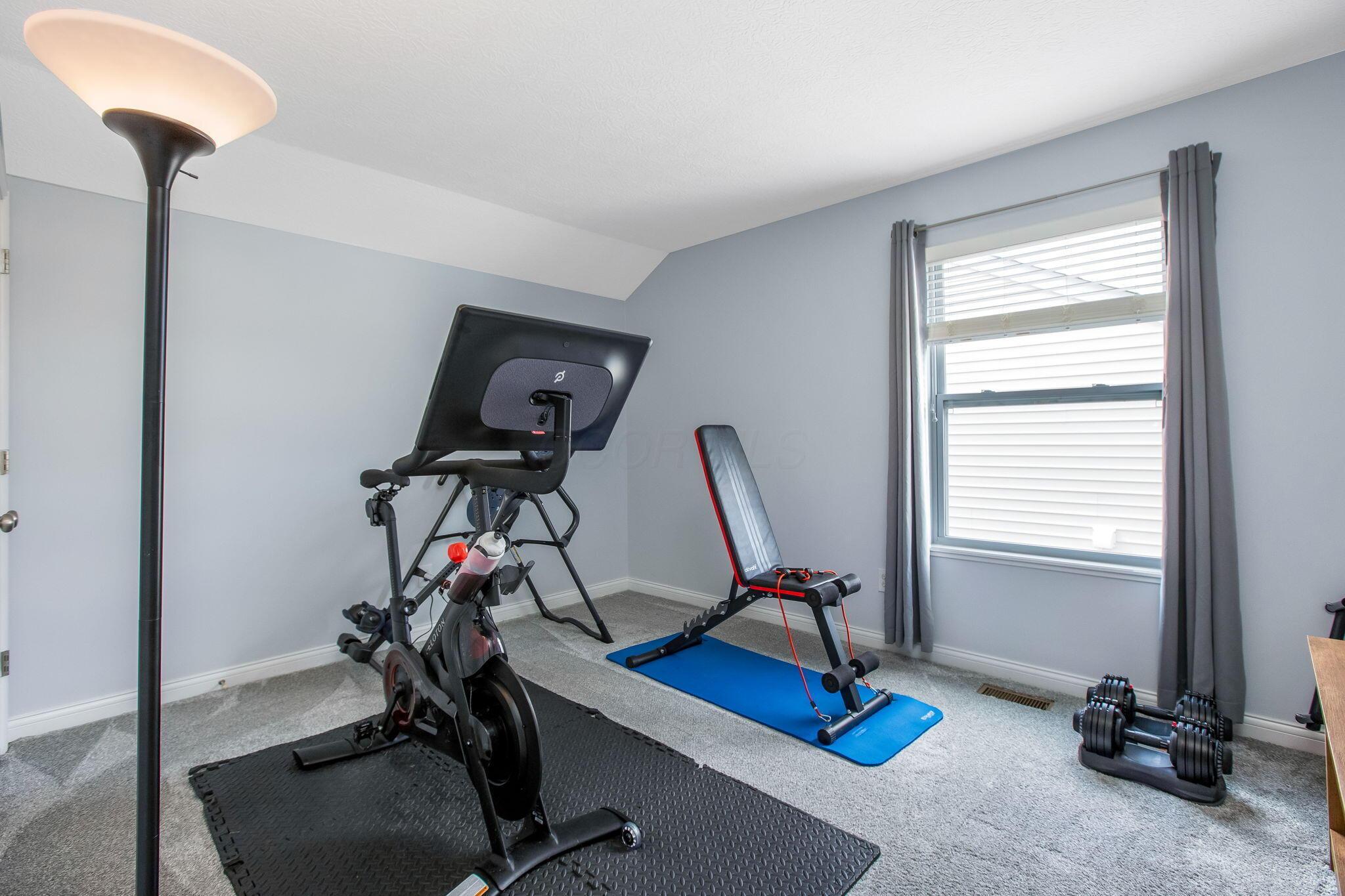 4507 Snowy Meadow Drive, Grove City, Ohio image 37