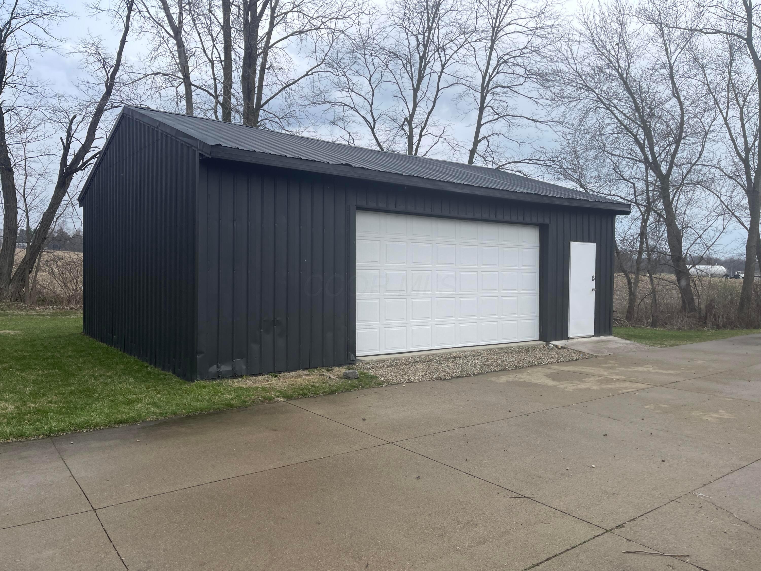 5450 Mink Street, Mount Vernon, Ohio image 3
