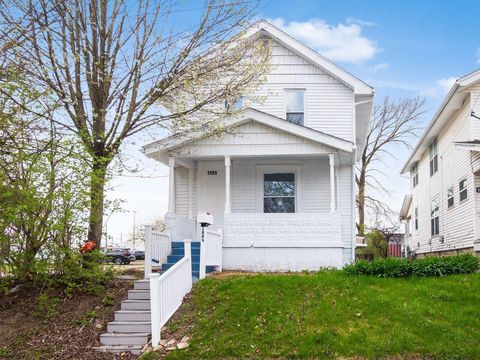 Photo of 1889 S 4th Street, Columbus, OH 43207 (MLS # 226009917)